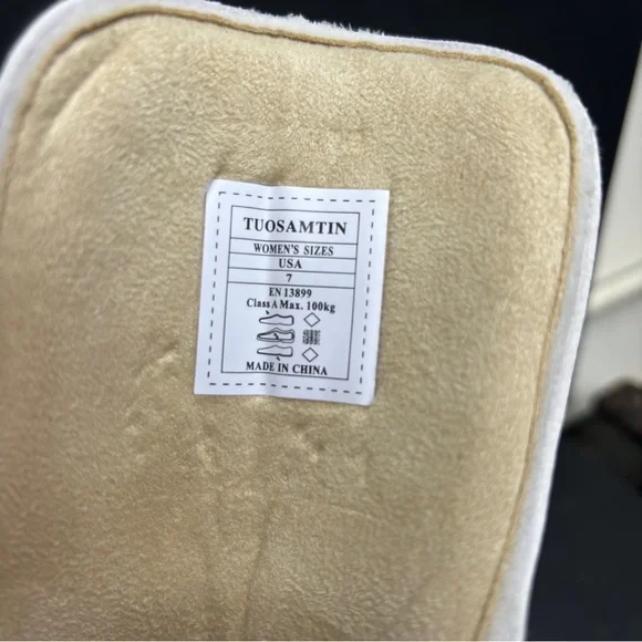 Ice Skates for Women & Girls, Figure Skates with Premium Microfiber Comfort NIB - Picture 5 of 10